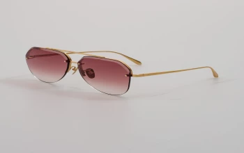 Linda Farrow LFL1557S Quynh style-color 002 Quynh Yellow Gold / Red Grad