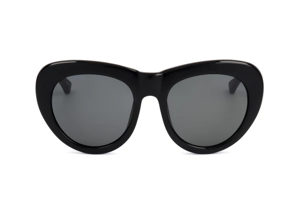 Dries Van Noten by Linda Farrow DVN69