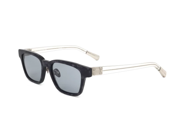 Kris Van Assche by Linda Farrow KVA18