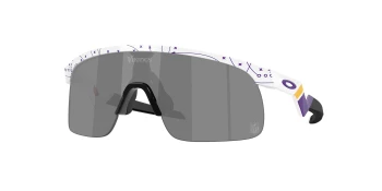 Oakley Youth OJ9010 RESISTOR 0OJ9010 style-color 901040 25 Play White / Prizm Black Lens