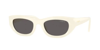 Vogue VO5616S style-color 316787 Full Ivory / Black Smoke Lens